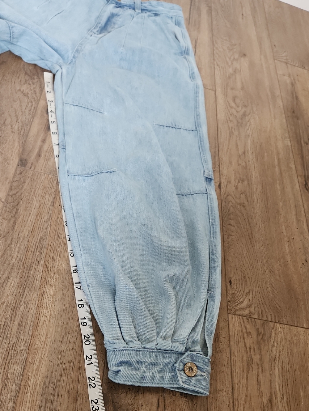 Loewe Cropped Balloon Jeans - Picture 14 of 14